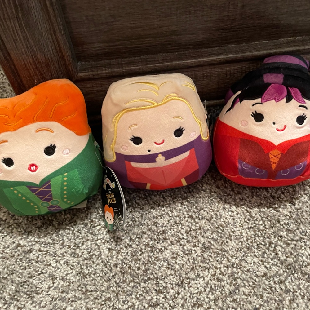 Sanderson Sisters Squishmallows
